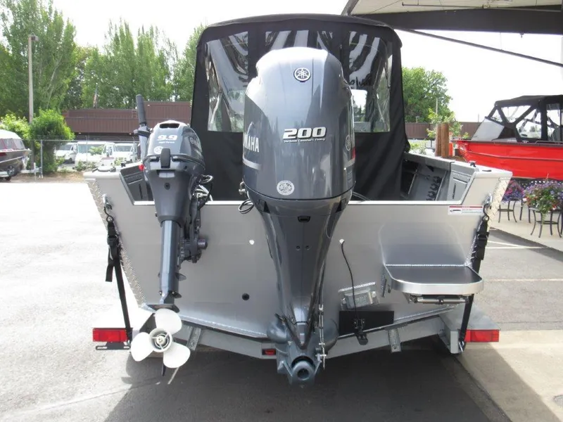 Slide: The Image of Alumaweld Stryker Sport 220 2026 - 4