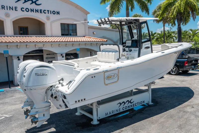 Slide: The Image of Sea Hunt Ultra 275 SE 2026 - 2