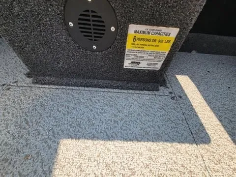 Slide: The Image of Crestliner 1750 Hawk 2025 - 16