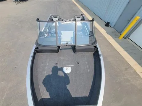 Slide: The Image of Crestliner 1750 Hawk 2025 - 7