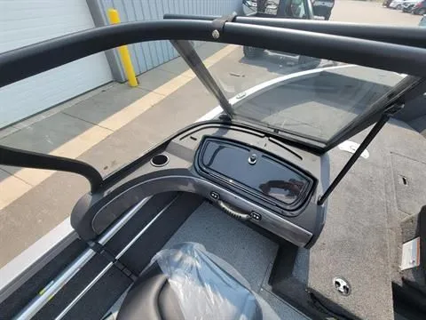 Slide: The Image of Crestliner 1750 Hawk 2025 - 8