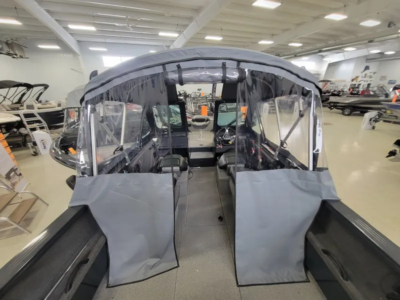 Slide: The Image of Crestliner 2050 Commander 2026 - 10