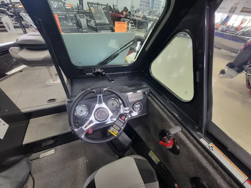 Slide: The Image of Crestliner 2050 Commander 2026 - 12