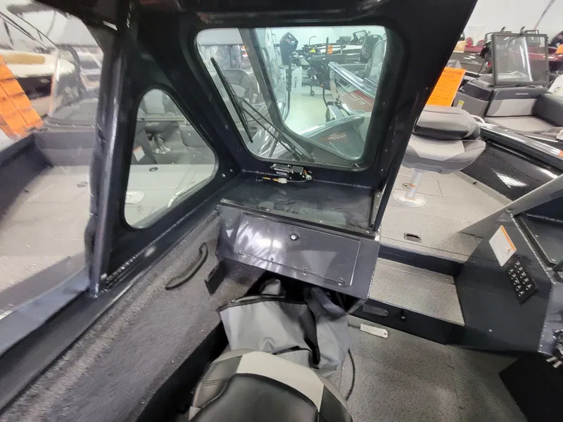 Slide: The Image of Crestliner 2050 Commander 2026 - 14