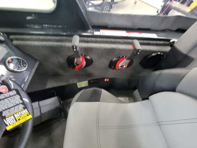 Slide: The Image of Crestliner 2050 Commander 2026 - 27