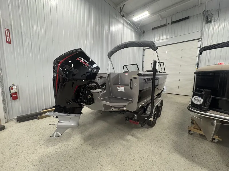 Slide: The Image of Crestliner 2250 Authority 2026 - 7