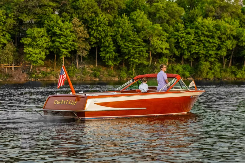 The Image of Streblow 23 V-Drive 2010 - 0