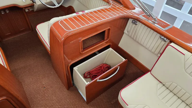 Slide: The Image of Streblow 23 V-Drive 2010 - 10