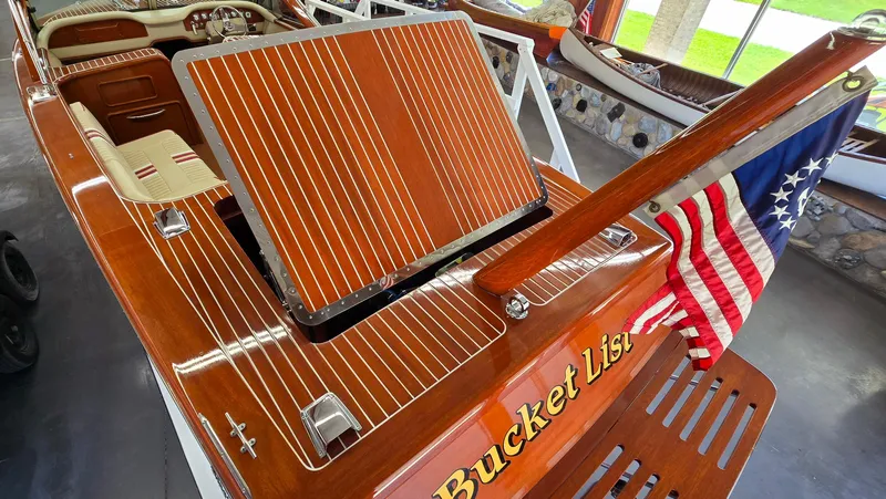 Slide: The Image of Streblow 23 V-Drive 2010 - 17