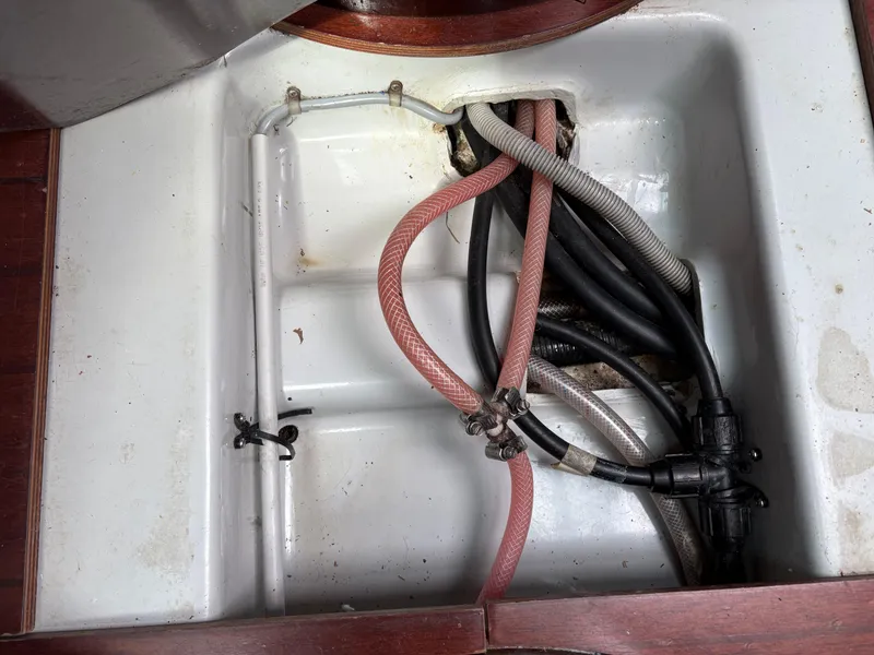 Slide: The Image of Beneteau First 32s5 1989 - 52