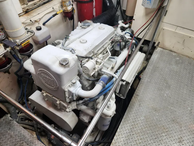 Slide: The Image of Hatteras 58 Long Range Cruiser 1979 - 114