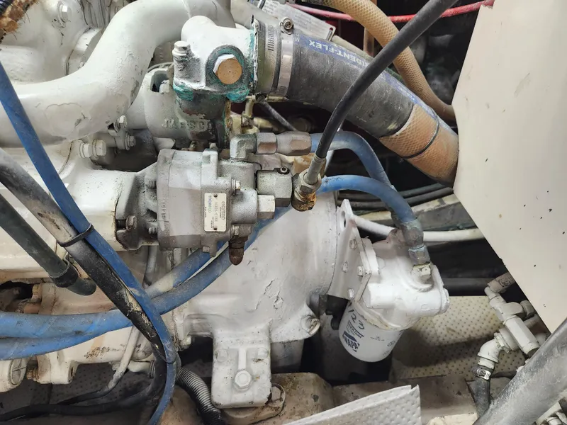 Slide: The Image of Hatteras 58 Long Range Cruiser 1979 - 116