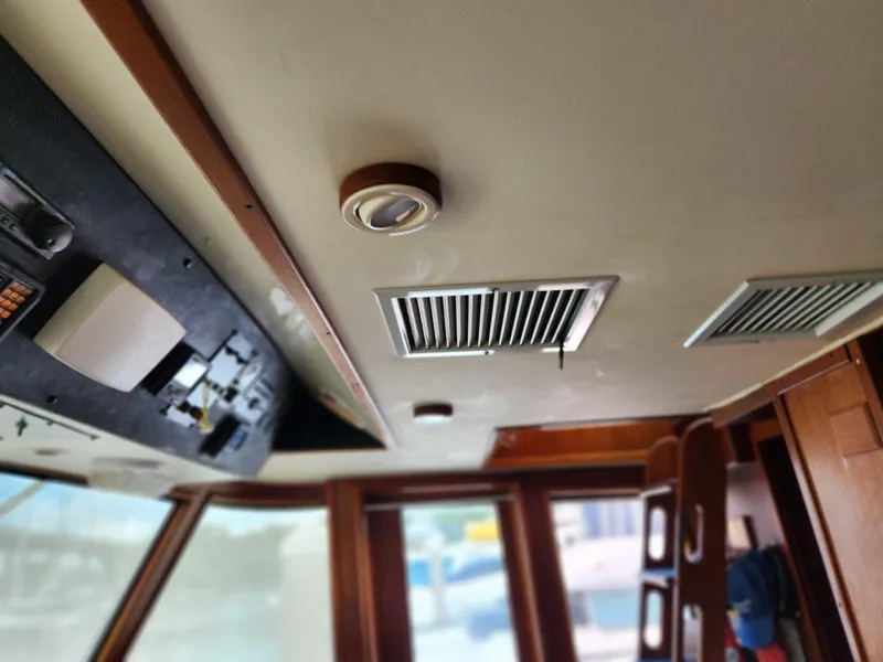 Slide: The Image of Hatteras 58 Long Range Cruiser 1979 - 55