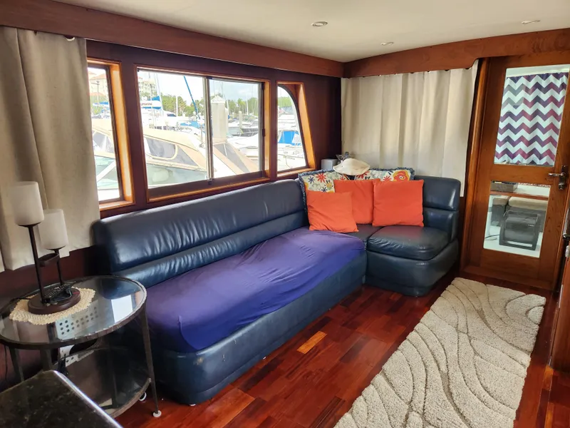 Slide: The Image of Hatteras 58 Long Range Cruiser 1979 - 75