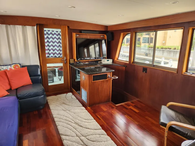 Slide: The Image of Hatteras 58 Long Range Cruiser 1979 - 77