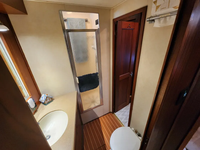 Slide: The Image of Hatteras 58 Long Range Cruiser 1979 - 91