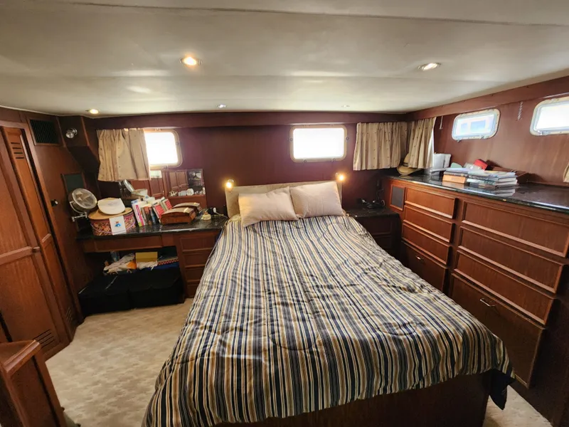 Slide: The Image of Hatteras 58 Long Range Cruiser 1979 - 95