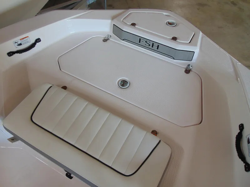 Slide: The Image of Yamaha 190 FSH Sport 2024 boat deck with seating. - 9