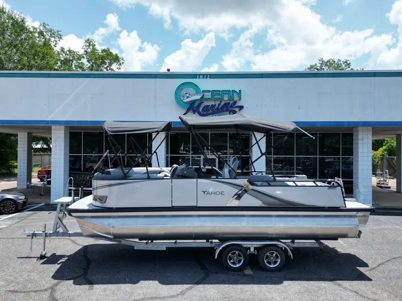 The Image of Tahoe LTZ VRB23T 2025 - 1