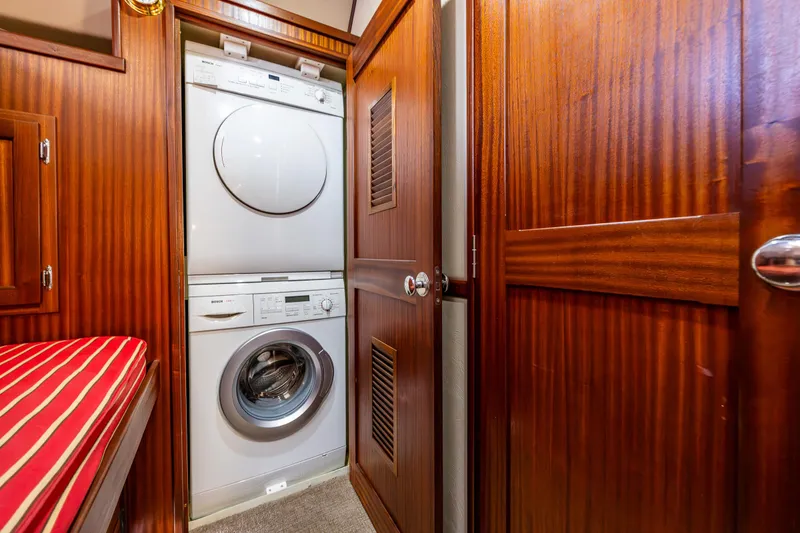 Slide: The Image of American Tug 41 #30 2008 - 25