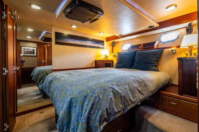 Slide: The Image of American Tug 41 #30 2008 - 27