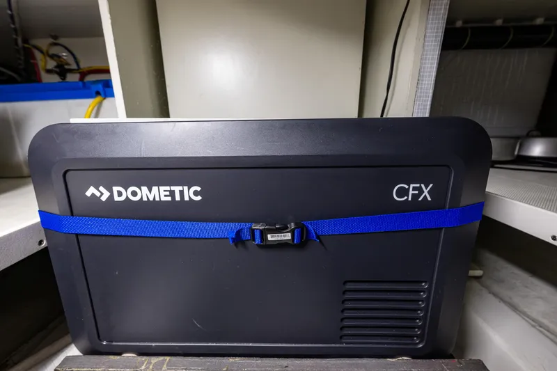 Slide: The Image of American Tug 41 #30 2008 - 33