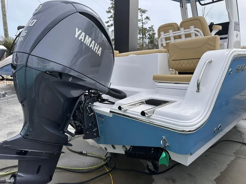 Slide: The Image of 2025 Sportsman Heritage 231 Center Console with Yamaha engine, rear view. - 40