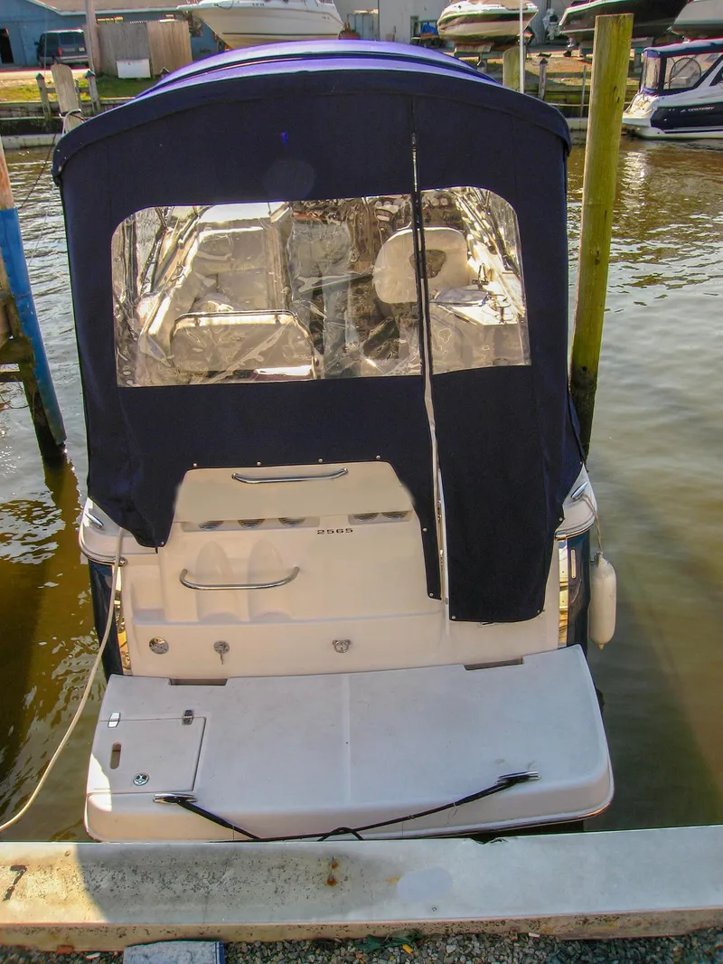 Slide: The Image of Regal 2565 Window Express 2006 - 14