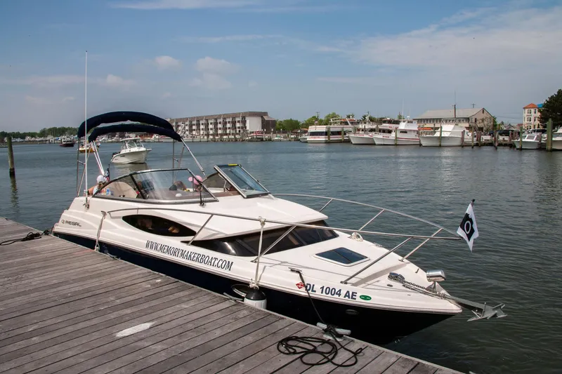 Slide: The Image of Regal 2565 Window Express 2006 - 16