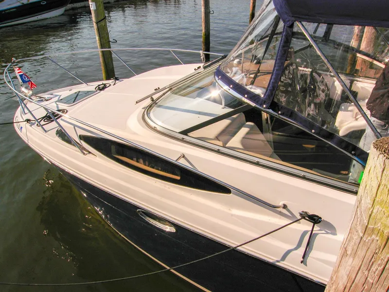 Slide: The Image of Regal 2565 Window Express 2006 - 22