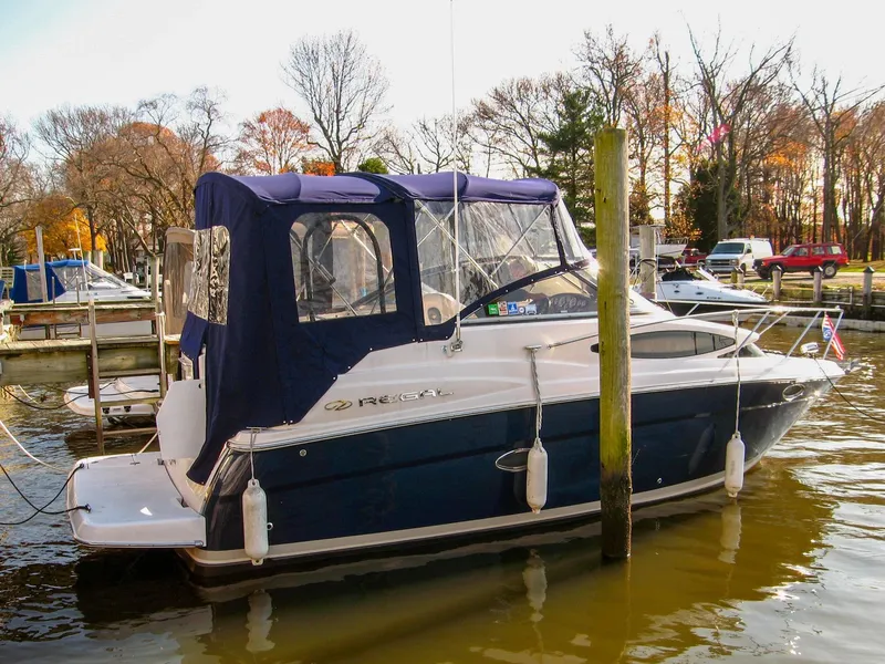 Slide: The Image of Regal 2565 Window Express 2006 - 24