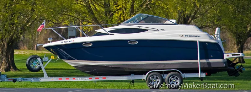 Slide: The Image of Regal 2565 Window Express 2006 - 3