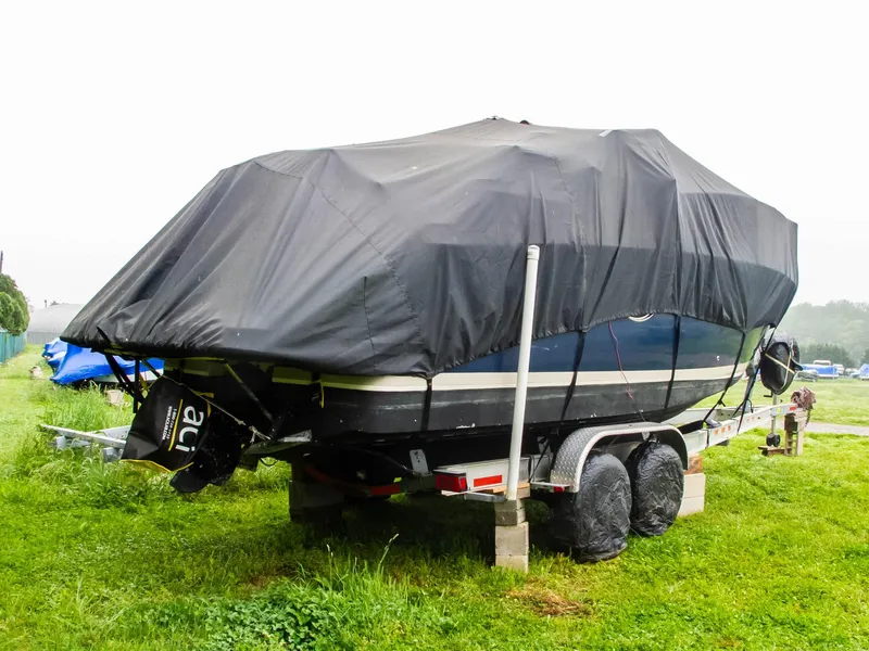 Slide: The Image of Regal 2565 Window Express 2006 - 32