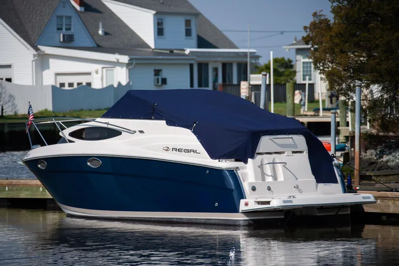 Slide: The Image of Regal 2565 Window Express 2006 - 37