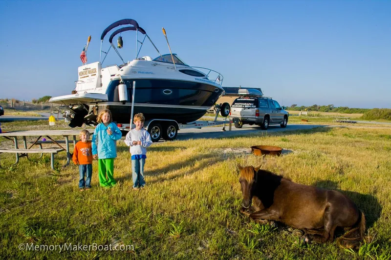 Slide: The Image of Regal 2565 Window Express 2006 - 41