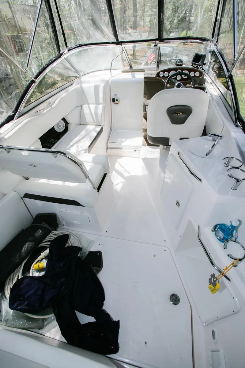 Slide: The Image of Regal 2565 Window Express 2006 - 66