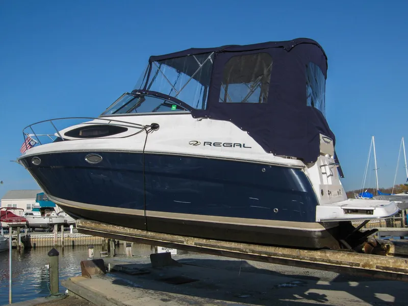 Slide: The Image of Regal 2565 Window Express 2006 - 7