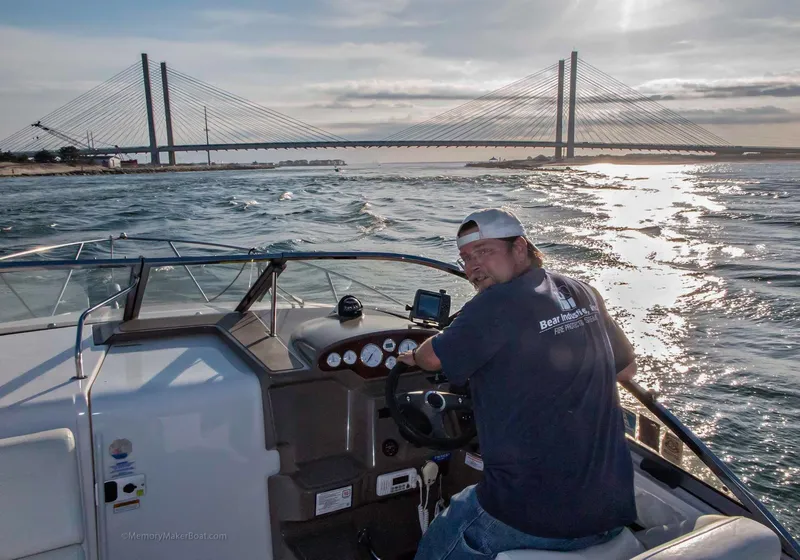 Slide: The Image of Regal 2565 Window Express 2006 - 74