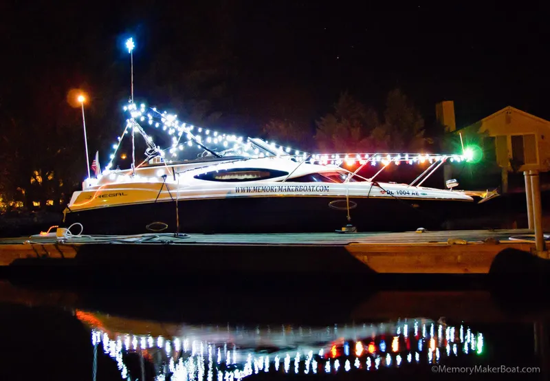 Slide: The Image of Regal 2565 Window Express 2006 - 9