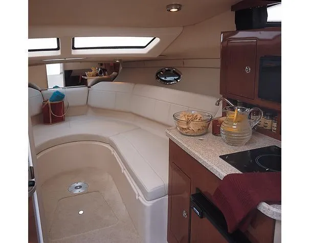 Slide: The Image of Regal 2565 Window Express 2006 - 90