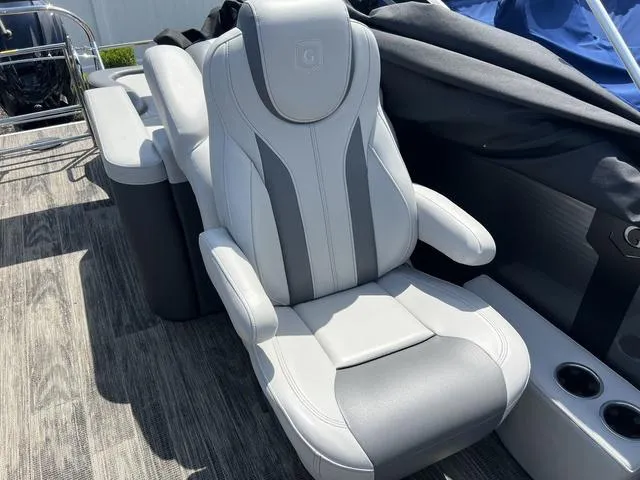 Slide: The Image of Godfrey Monaco 235 RL 2023 - 20