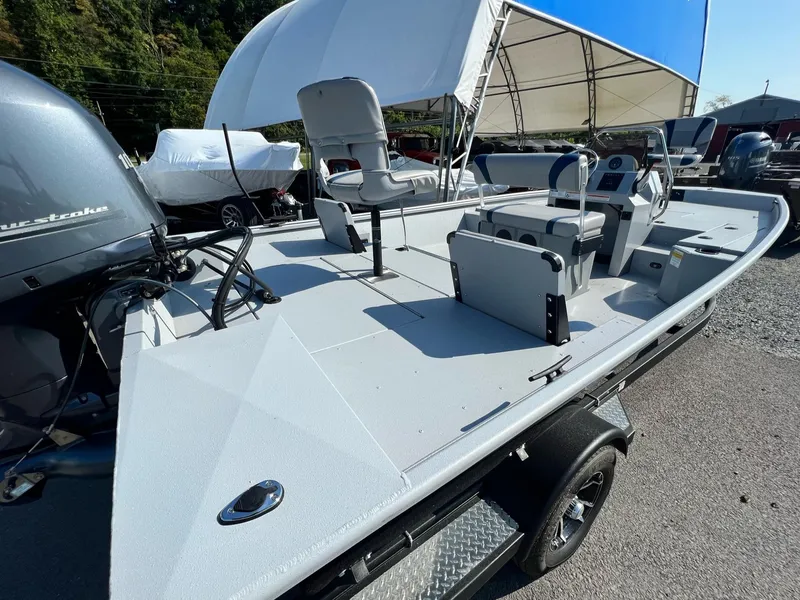 Slide: The Image of G3 Gator Tough Tunnel 20 CCJ DLX 2025 - 39