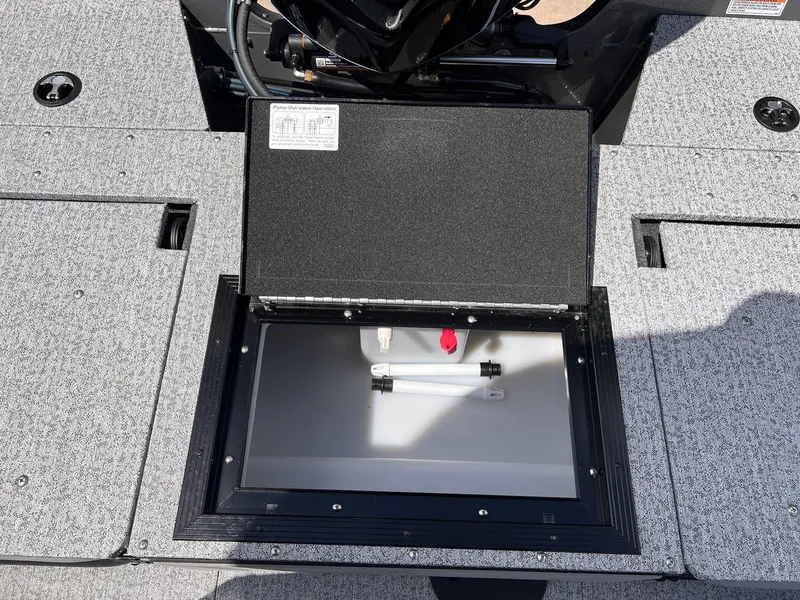 Slide: The Image of Starcraft 188 Delta DC 2025 - 18