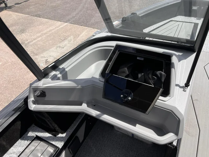 Slide: The Image of Starcraft 188 Delta DC 2025 - 24