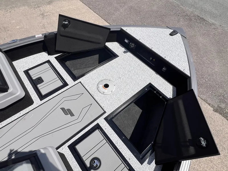 Slide: The Image of Starcraft 188 Delta DC 2025 - 26