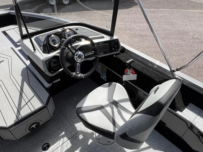 Slide: The Image of Starcraft 188 Delta DC 2025 - 30