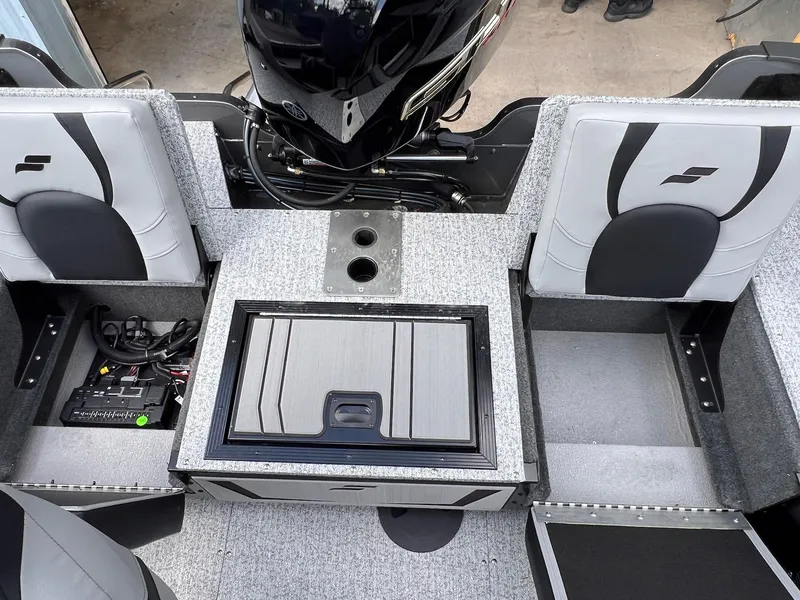 Slide: The Image of Starcraft 188 Delta DC 2025 - 37