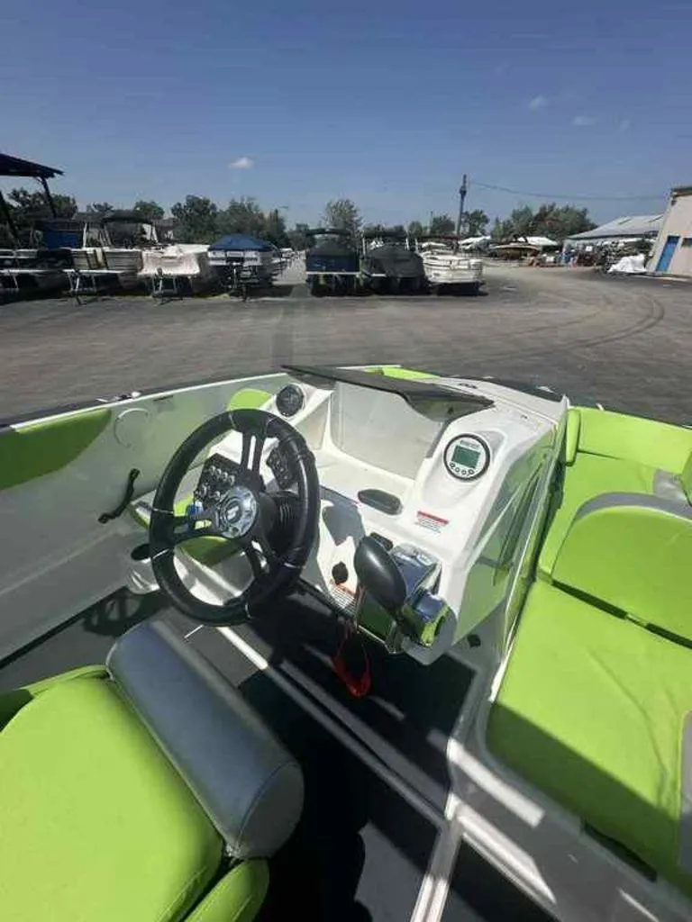 Slide: The Image of Heyday Wake Boats WT-1 2017 - 7