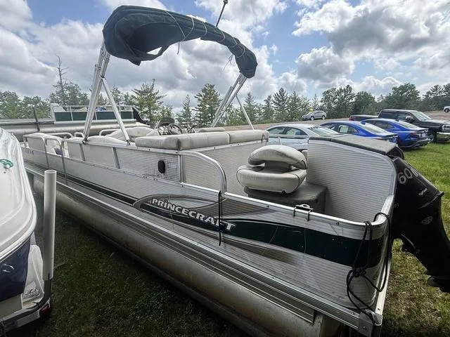 Slide: The Image of Princecraft Sport Fisher 22 2005 - 5