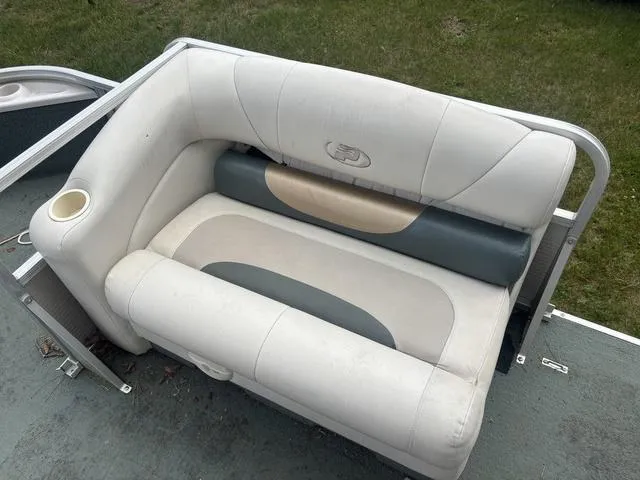 Slide: The Image of Princecraft Sport Fisher 22 2005 - 8